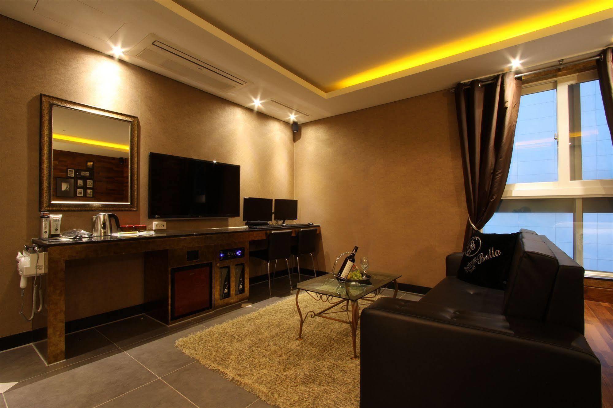 Bella Hotel Osan Exterior foto